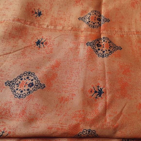 New Kurta - Picture 2 of 5